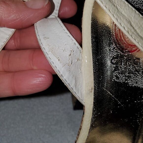 Red Circle Leopard Chunky Platform - Picture 6 of 14